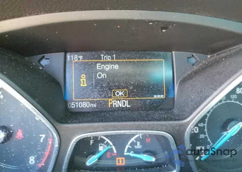 2018 Ford Focus Se z USA, uszkodzony, nr VIN 1FADP3F21JL230708